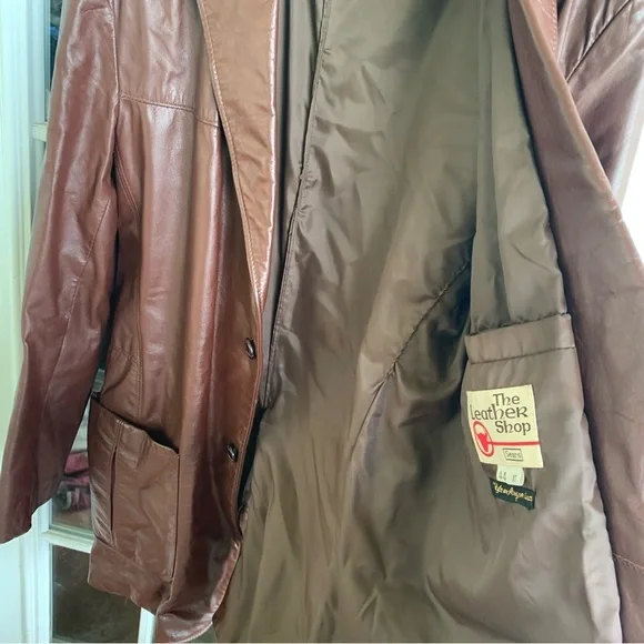 Vintage 70s The Leather Shop Sears Jacket Mens 44 XT Tall Leather Long Coat